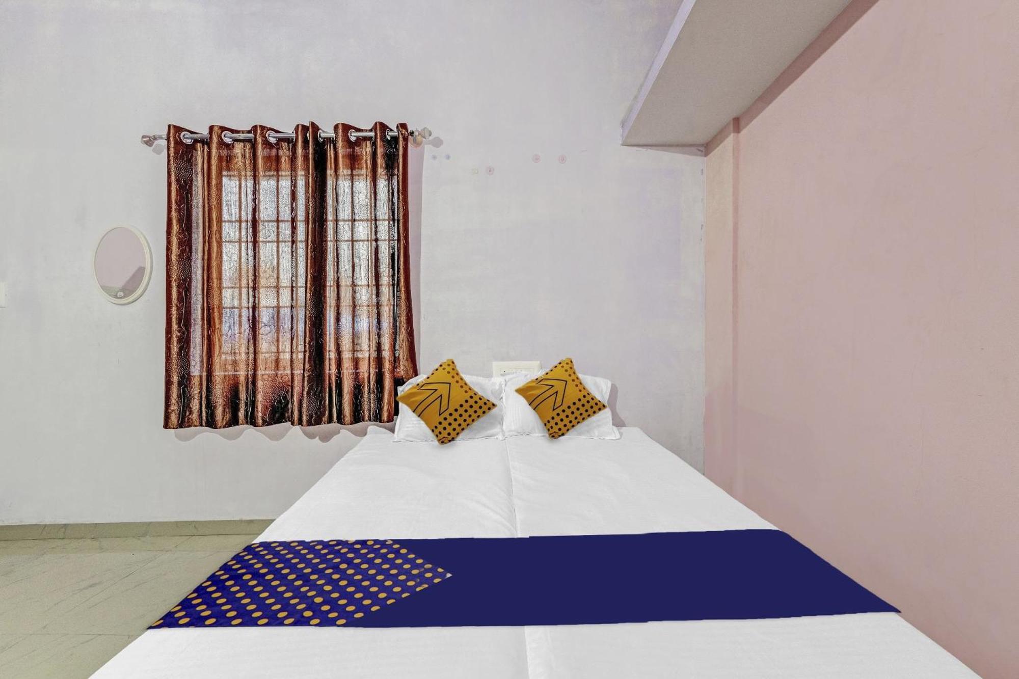 Hotel O Suhas Residency Májszúr Kültér fotó